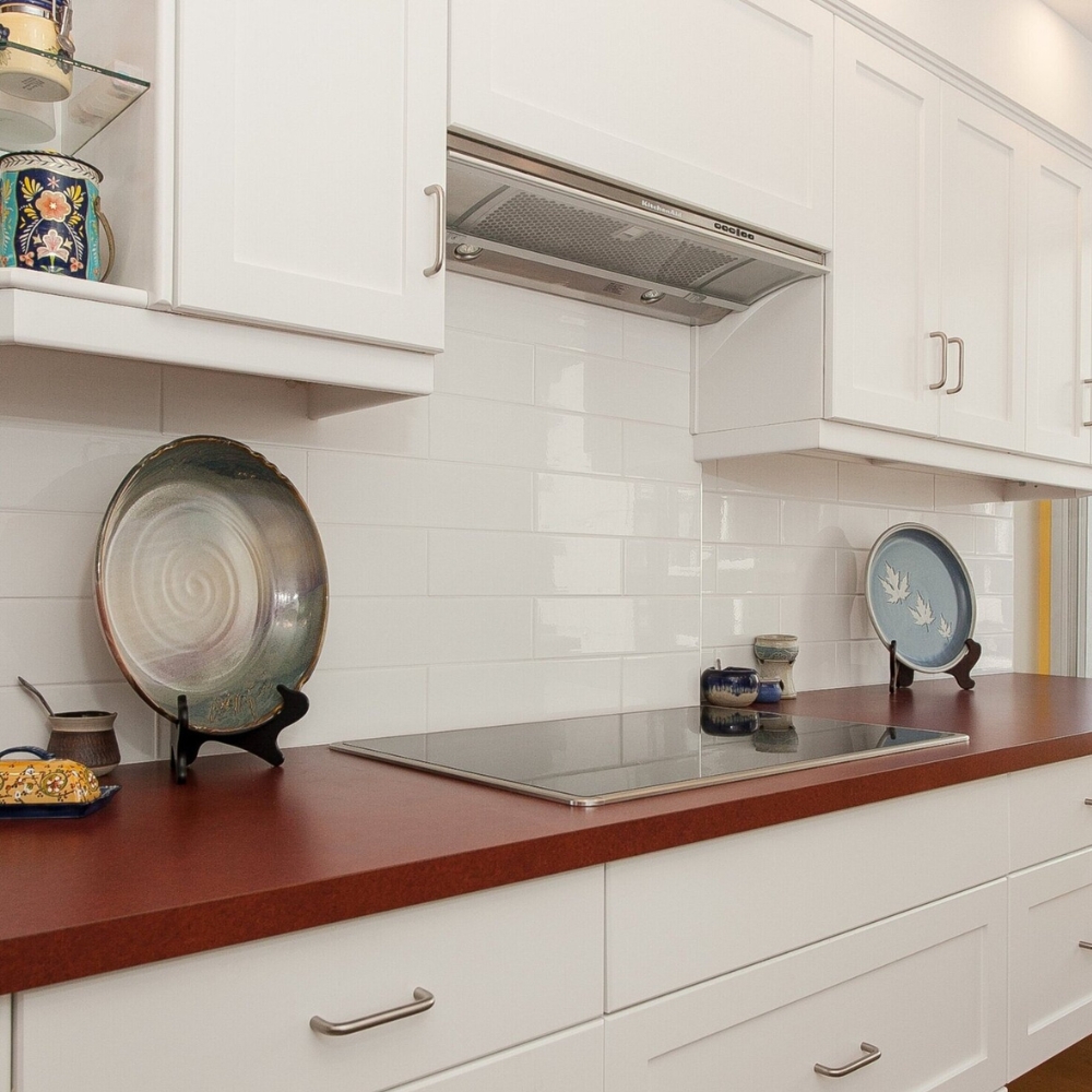 Kitchen counter with stove and range