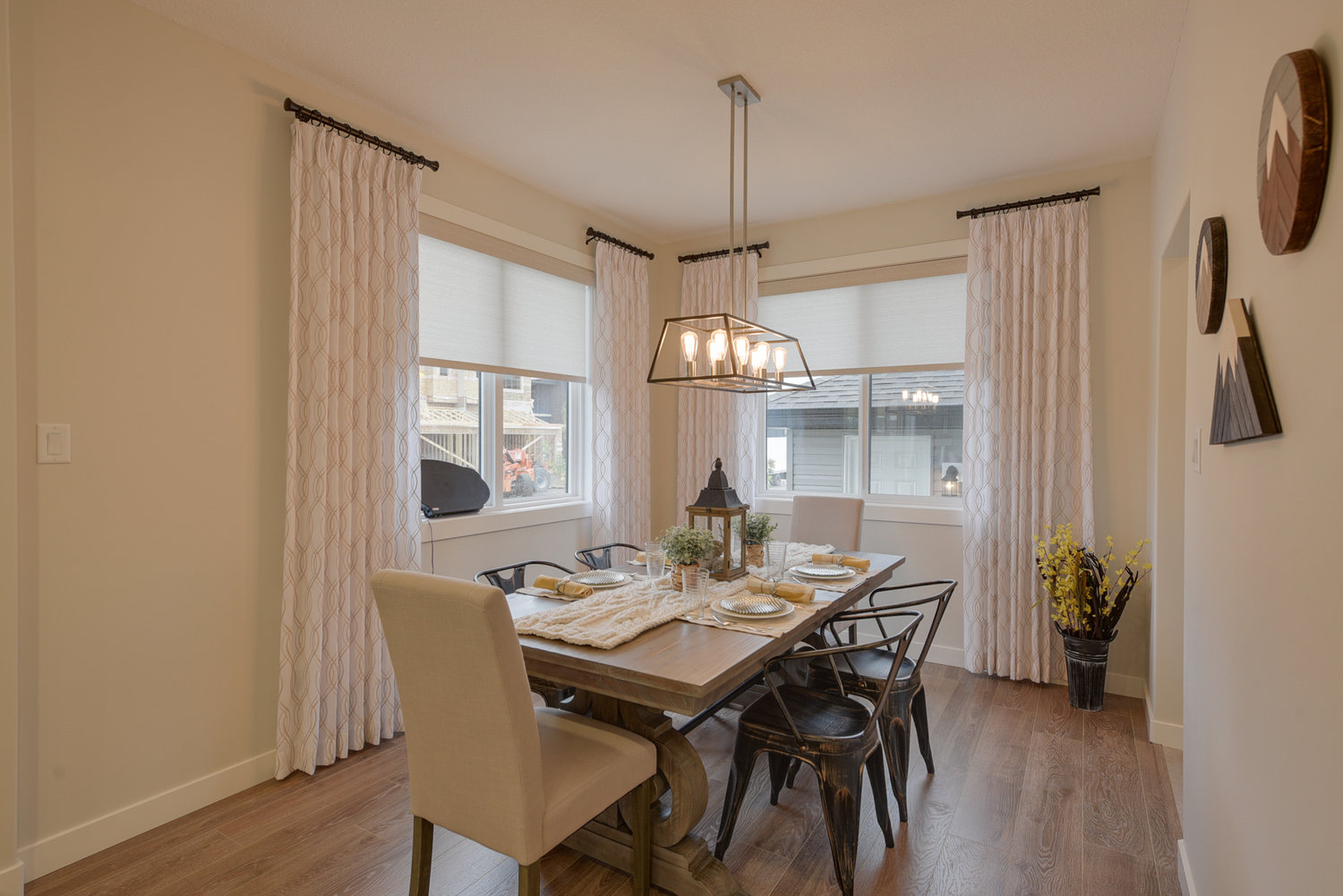 Jasmine II Showhome dining Room