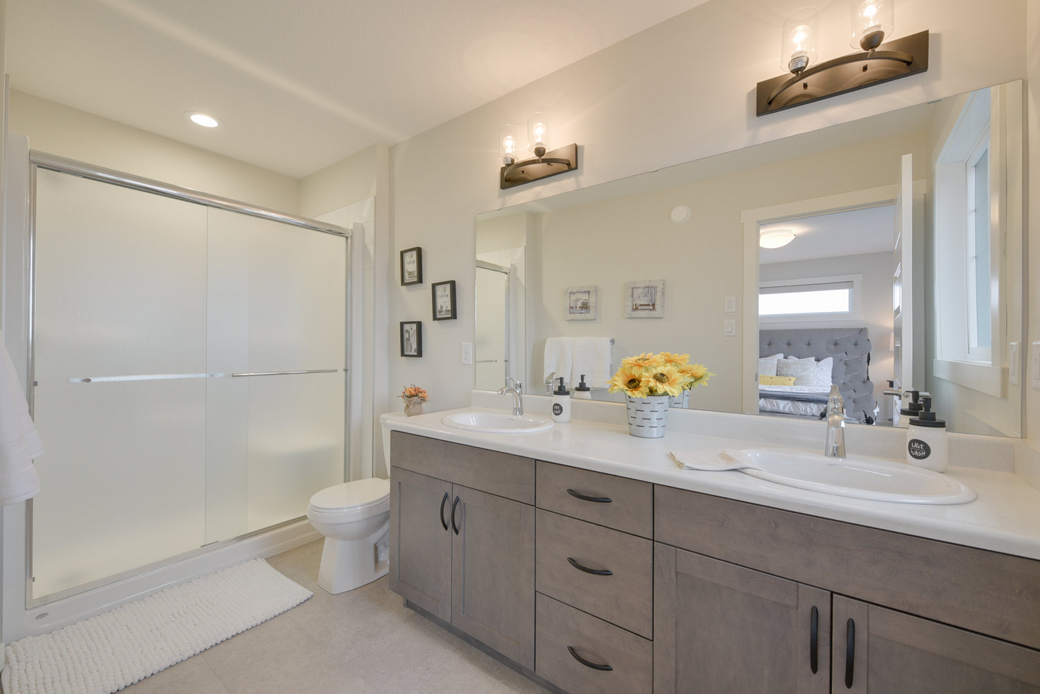 Jasmine II Showhome ensuite bathroom